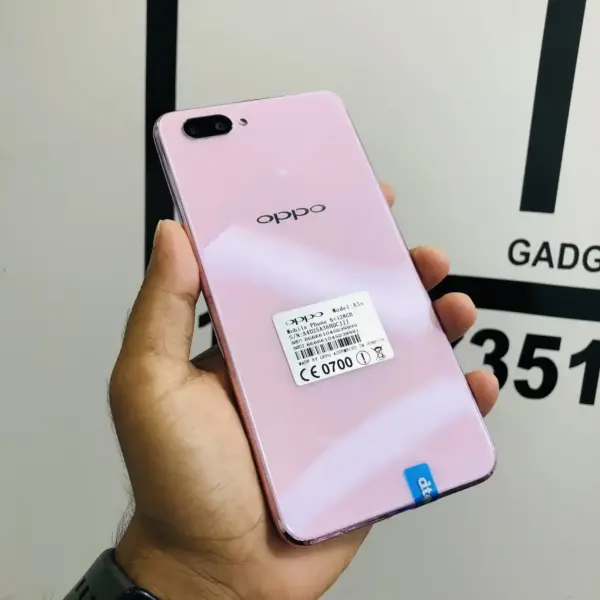 Oppo A3s - 5900 টাকা
