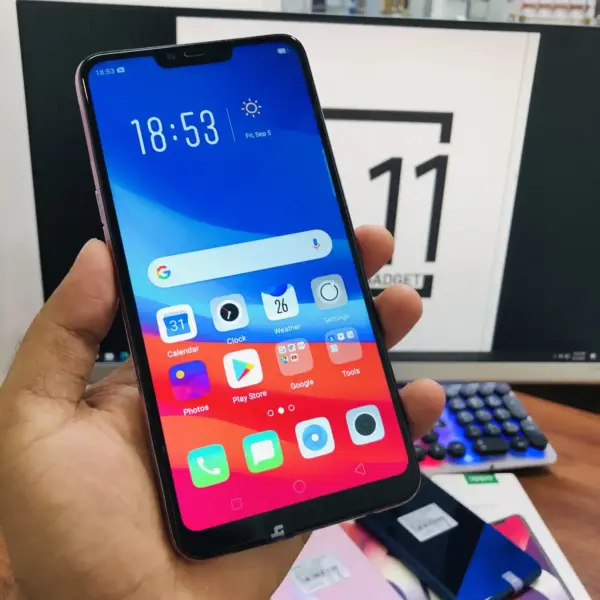 Oppo A3s - 5900 টাকা